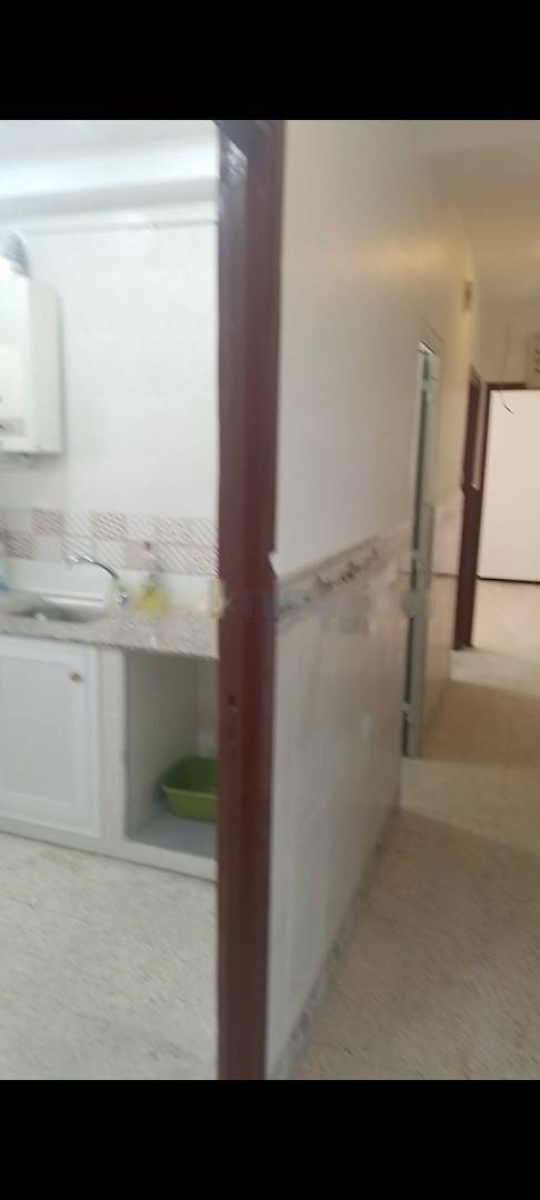 Location Appartement F4 Bab Ezzouar