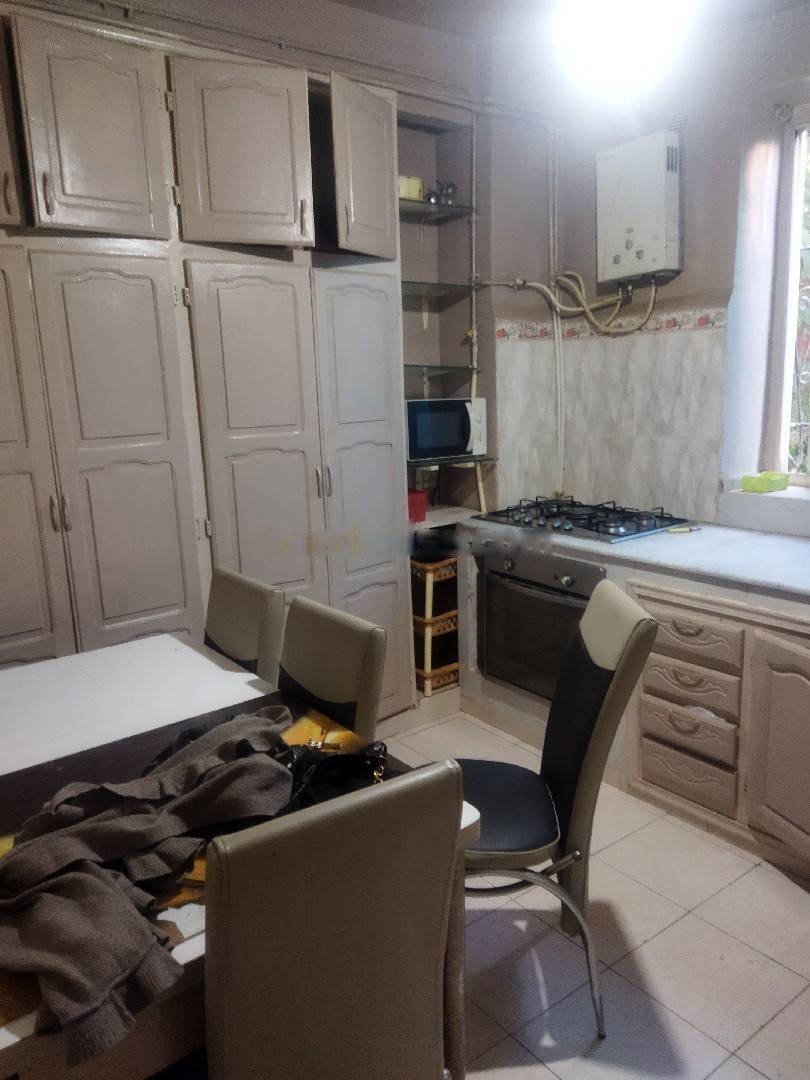 Location saisonnière Appartement F3 Djasr Kasentina