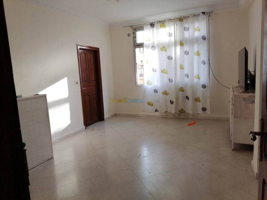 Location Niveau de villa F4 Bab Ezzouar