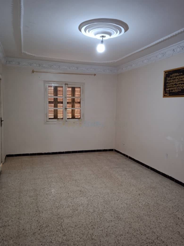 Location Appartement F3 Djasr Kasentina