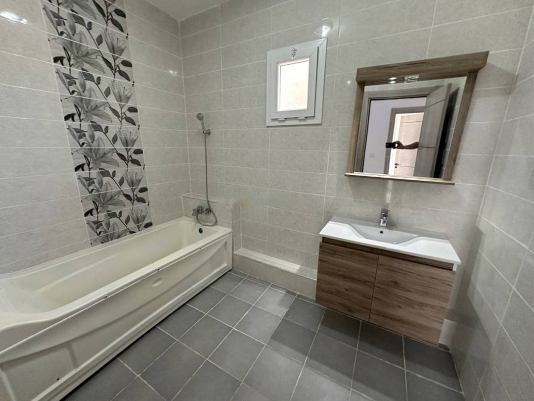 Location Appartement F4 Kouba