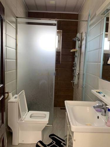 Location Niveau de villa F2 Hydra