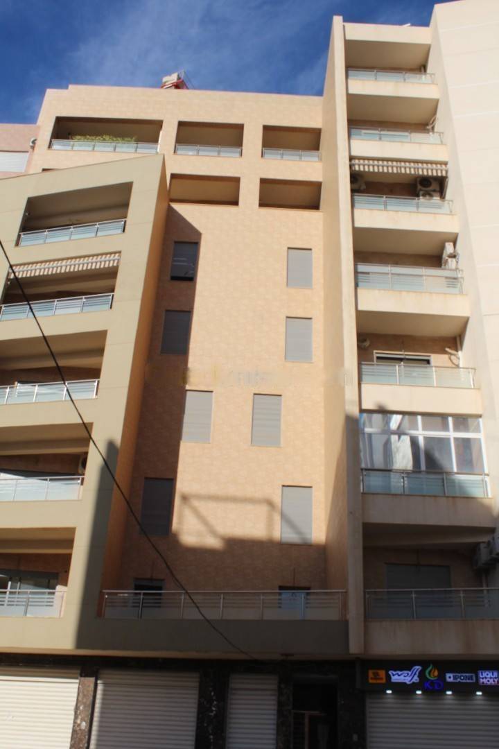 Location Appartement F4 Bir Mourad Rais