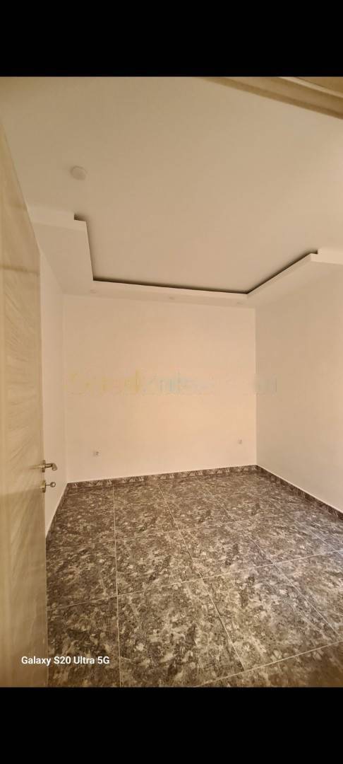 Location Appartement F5 Souidania