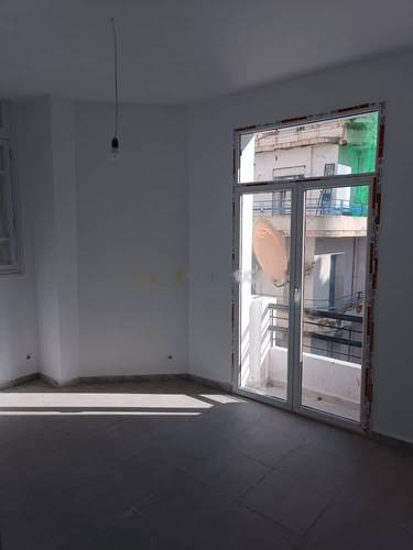 Location Appartement F3 Alger-Centre