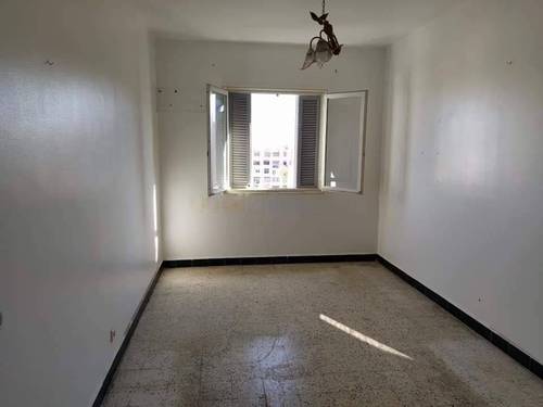 Location Appartement F5 Djasr Kasentina