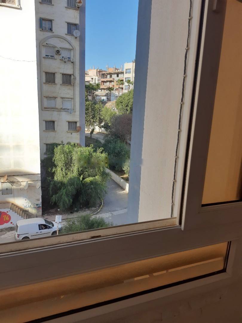 Location Appartement F3 Baba Hassen