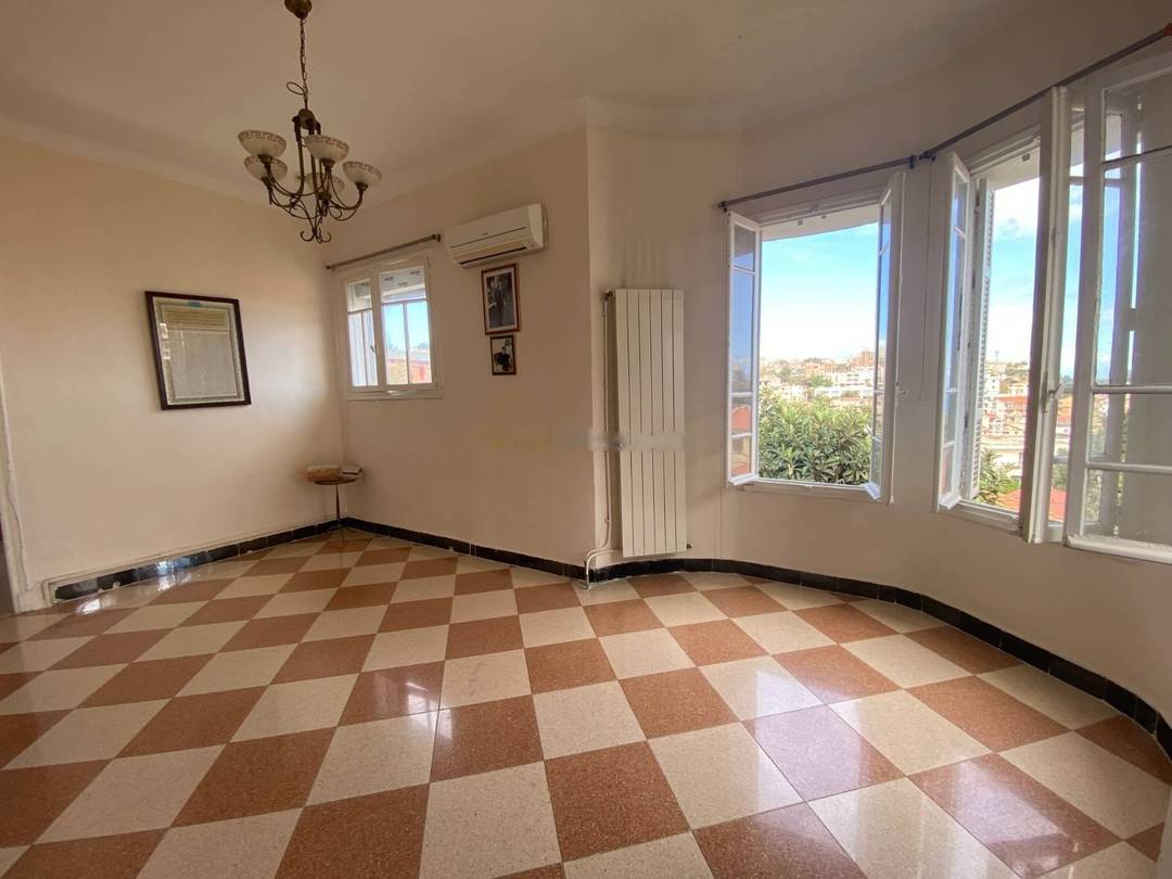 Vente Villa F6 El Biar