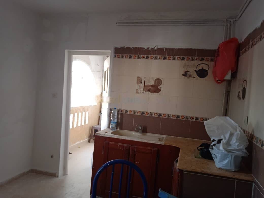 Location Appartement F3 Djasr Kasentina
