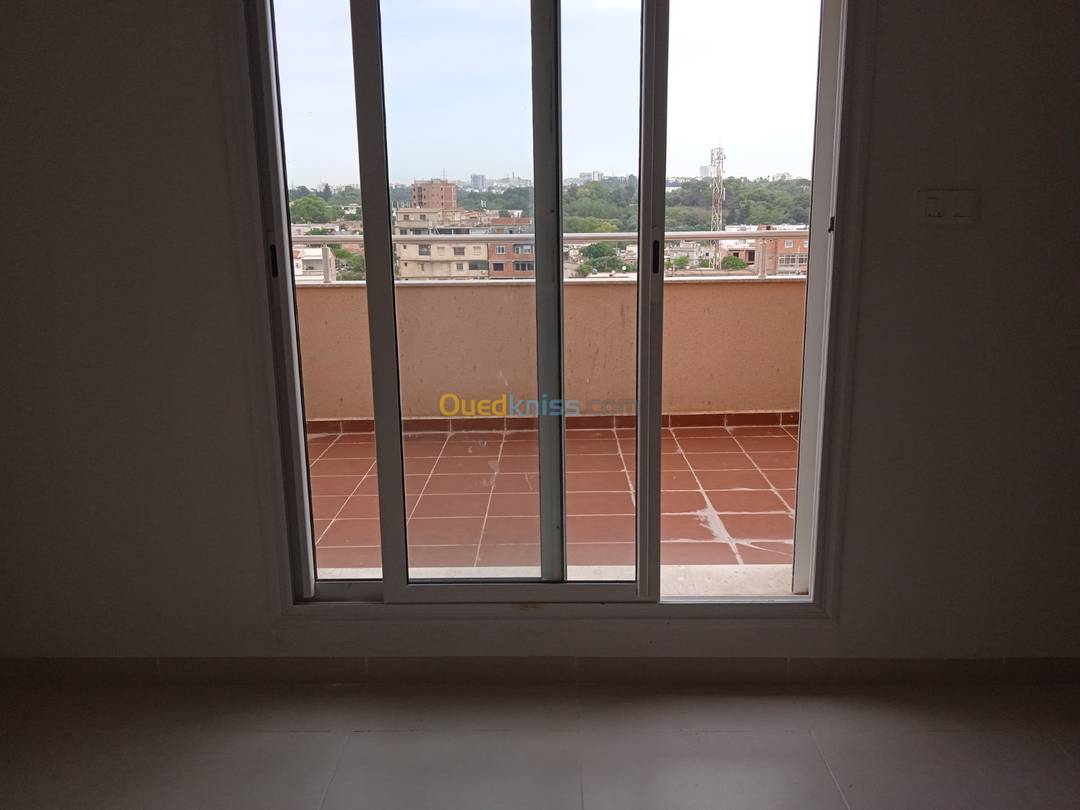 Vente Appartement F3 El Achour