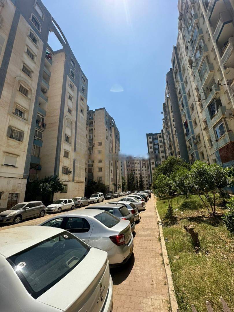 Location Appartement F04 Baba Hassen