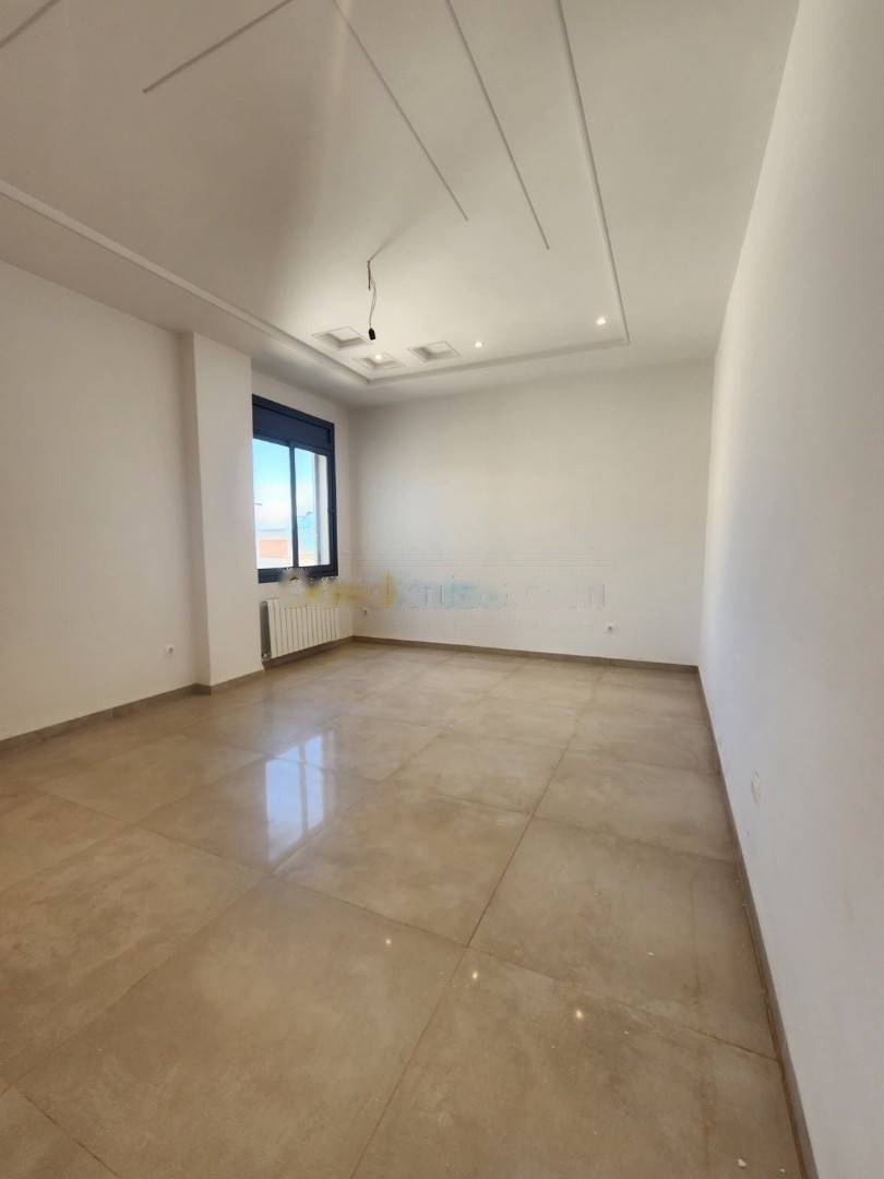 Location Appartement F6 Bir Mourad Rais