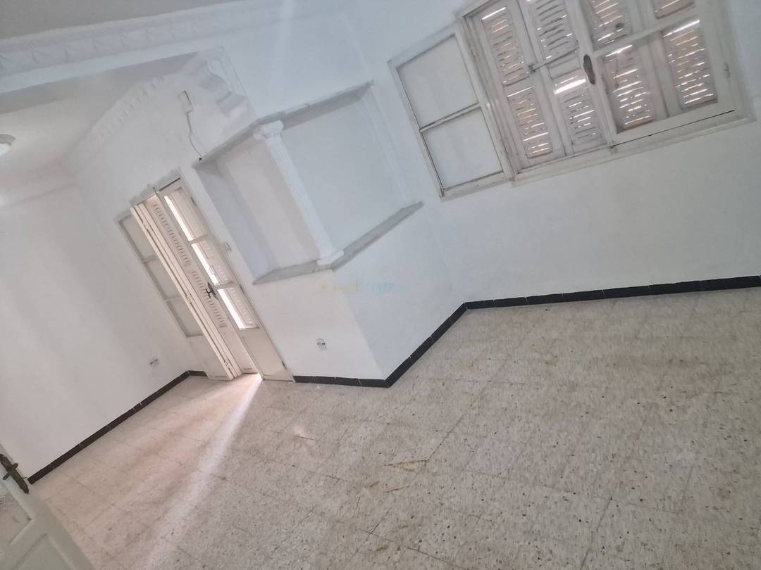 Location Appartement F3 Bir Mourad Rais