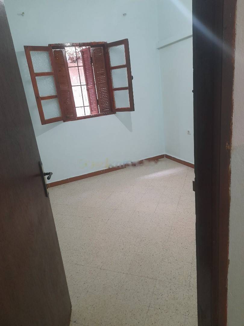 Location Niveau de villa F3 Bordj El Bahri