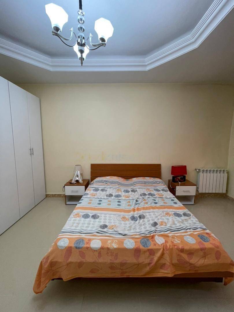 Location Appartement F4 Dely Ibrahim