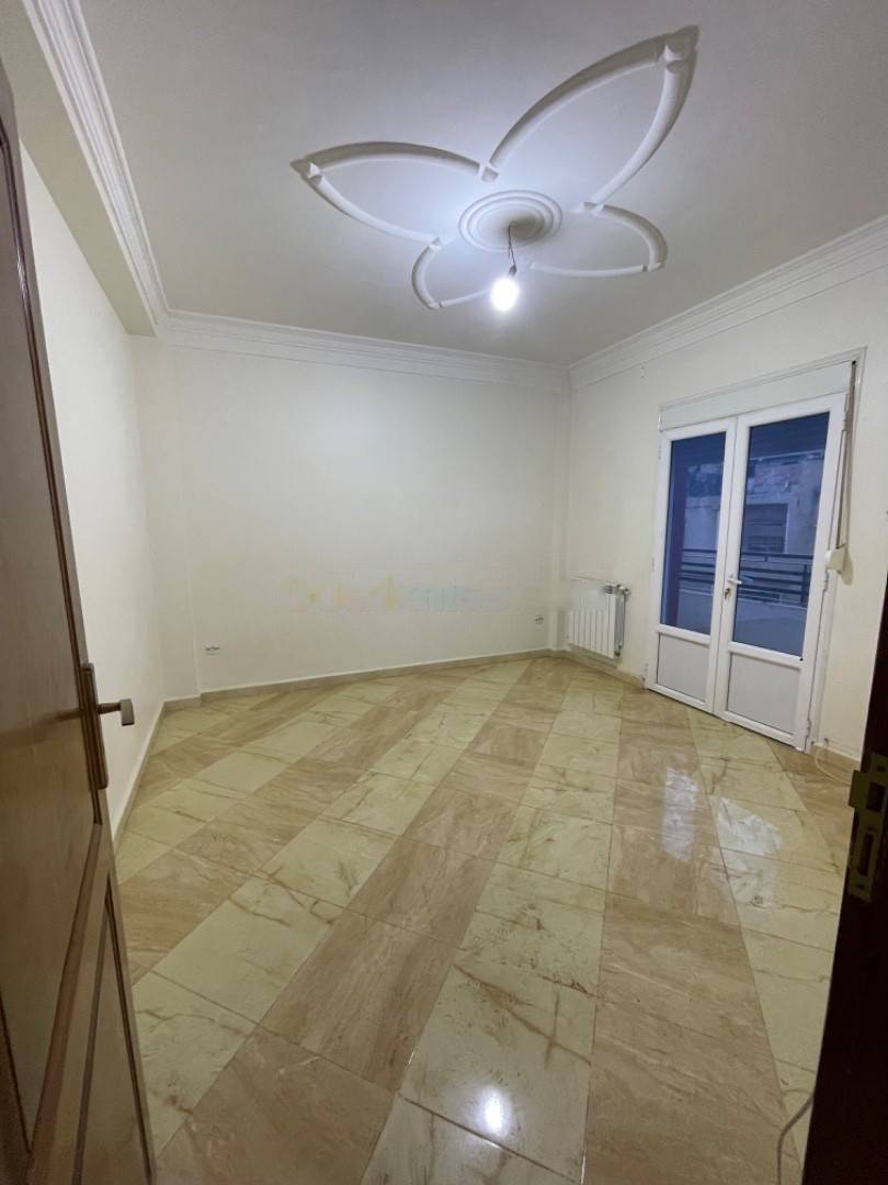 Location Appartement F4 Draria