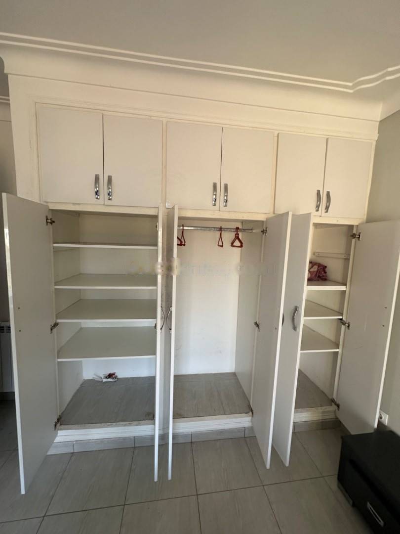 Location Appartement F4 Birkhadem