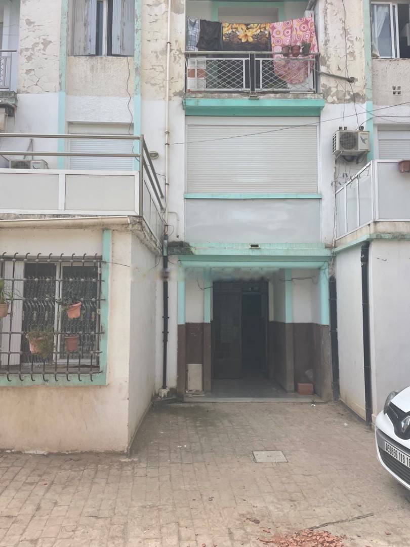 Location Appartement F4 Hydra