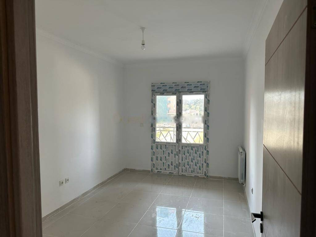 Location Appartement F5 Kouba