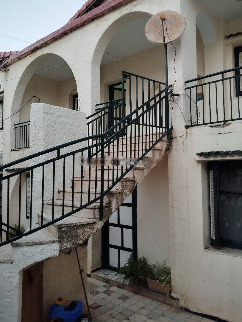 Location Niveau de villa F5 Hussein Dey