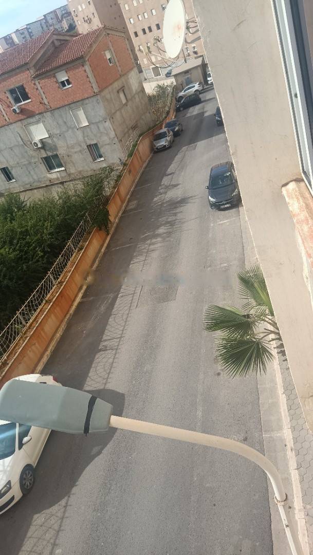 Location Appartement F3 Birkhadem