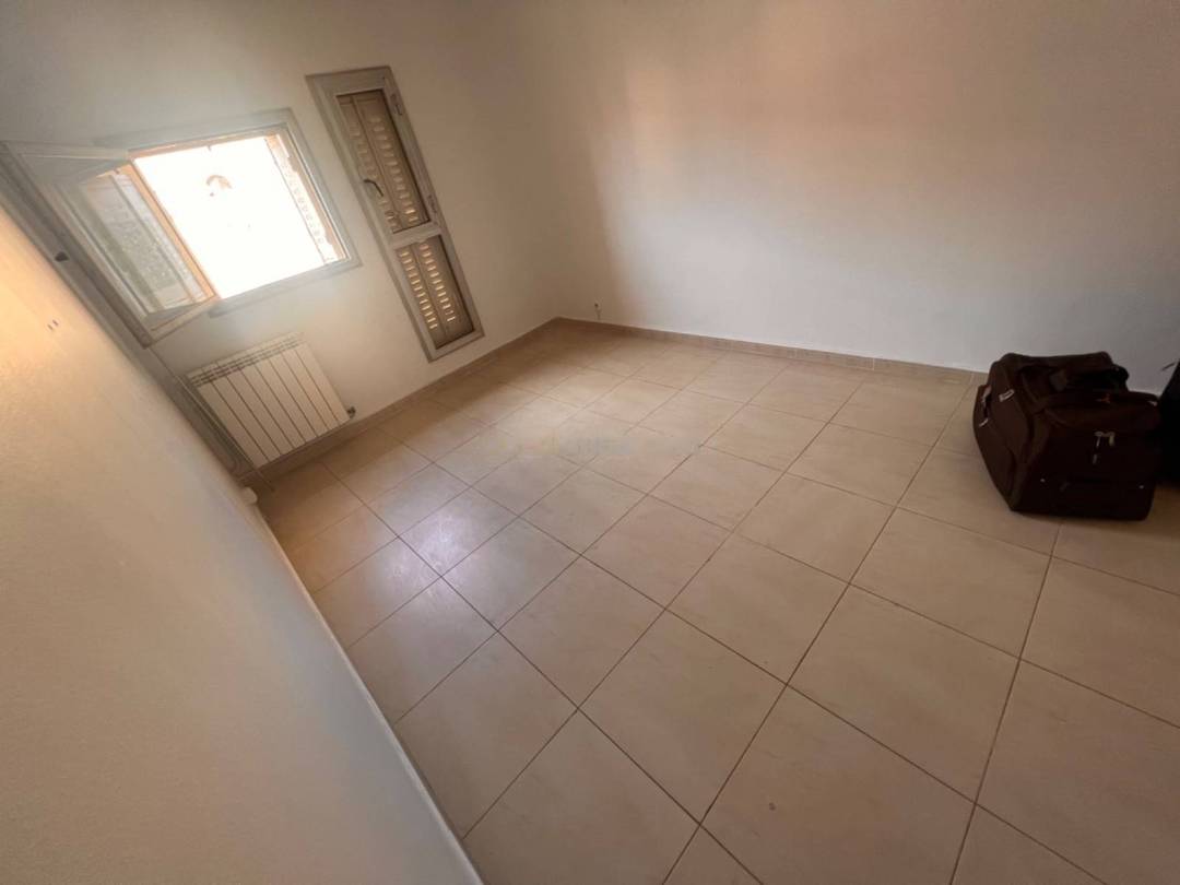 Location Appartement F3 Kouba