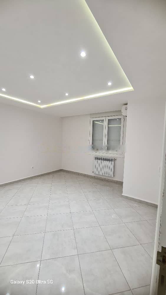 Location Appartement F4 Souidania