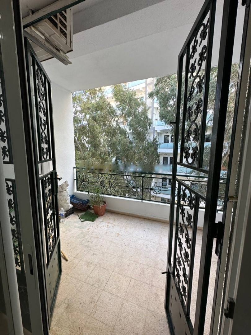Location Appartement F4 Dely Ibrahim