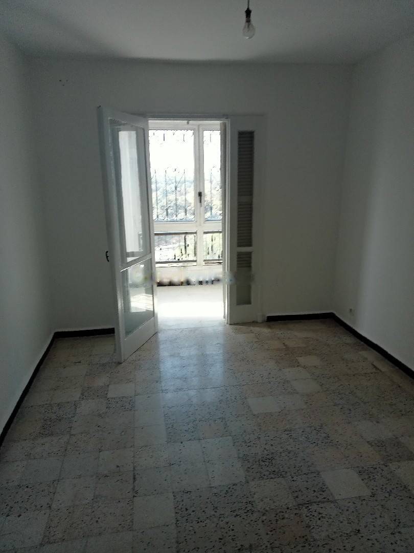 Location Appartement F3 Bir Mourad Rais