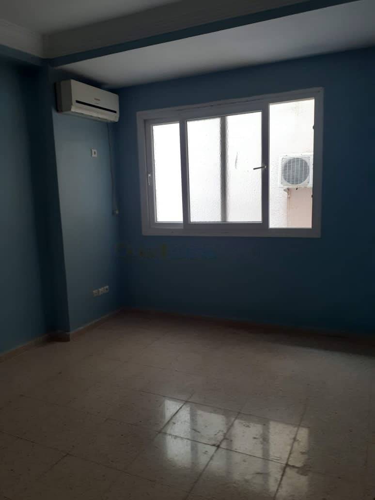 Location Niveau de villa F3 Djasr Kasentina