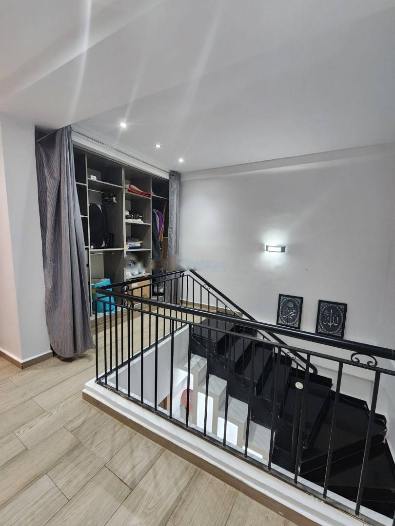 Location Appartement F3 Birkhadem