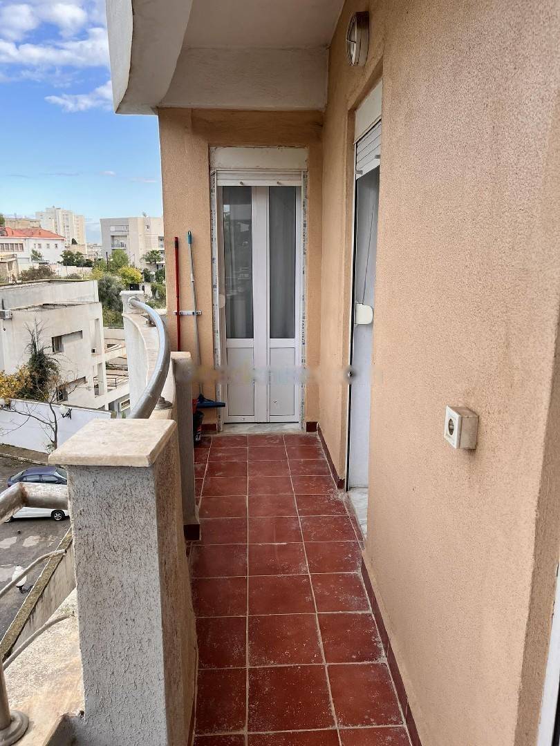 Location Appartement F4 Bir Mourad Rais