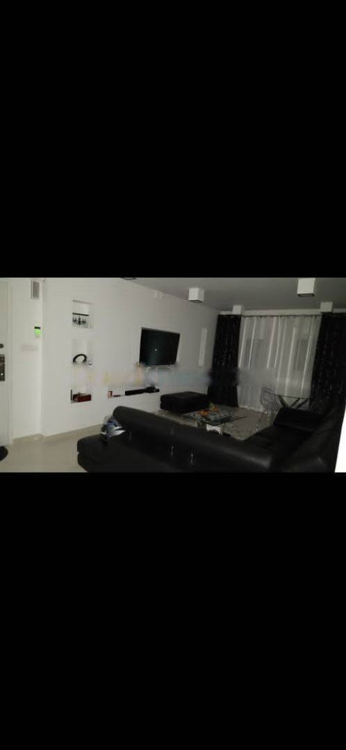 Vente Appartement F5 Bouzareah