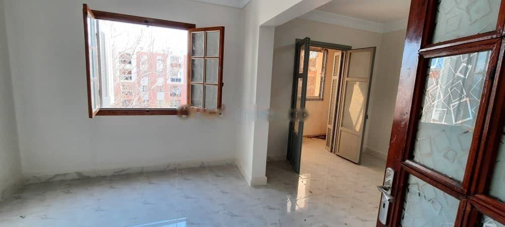 Location Appartement F5 Djasr Kasentina