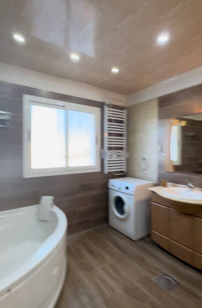 Location Appartement F4 Bir Mourad Rais