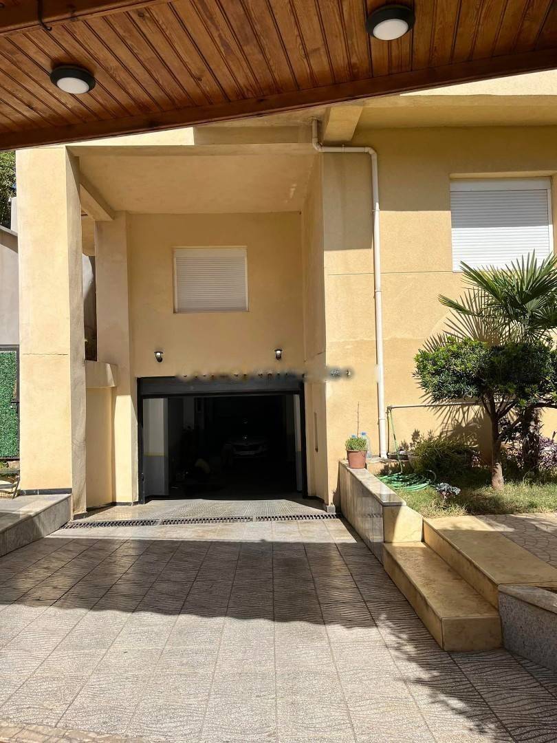Location Appartement F4 El Biar