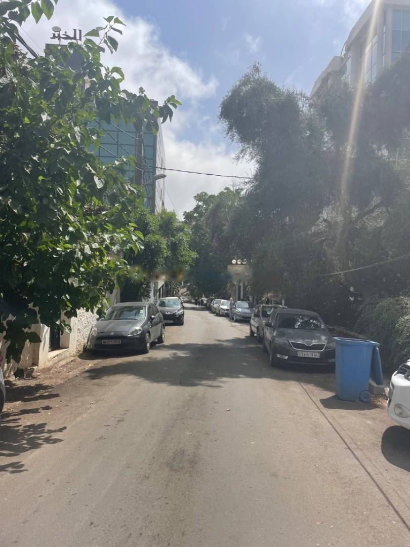 Location Appartement F4 Hydra