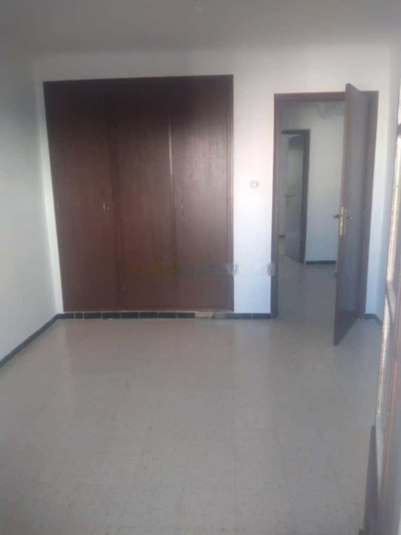 Location Appartement F4 Bir Mourad Rais