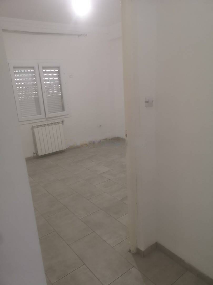 Vente Appartement F3 Souidania