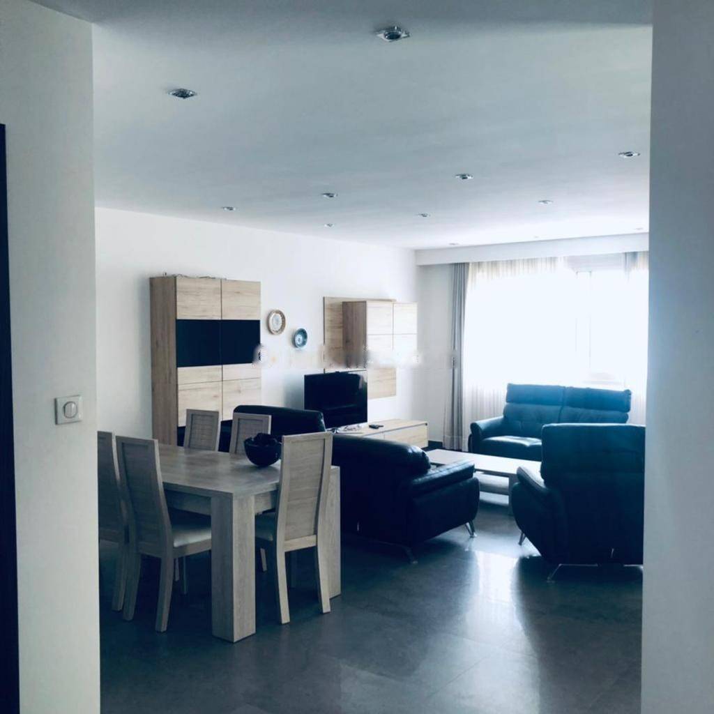 Location Appartement F4 Hydra