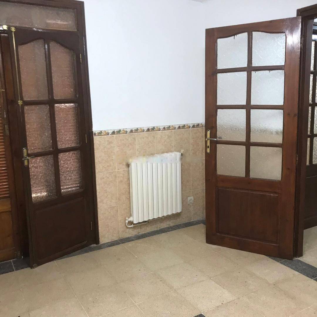 Location Appartement F4 Dely Ibrahim