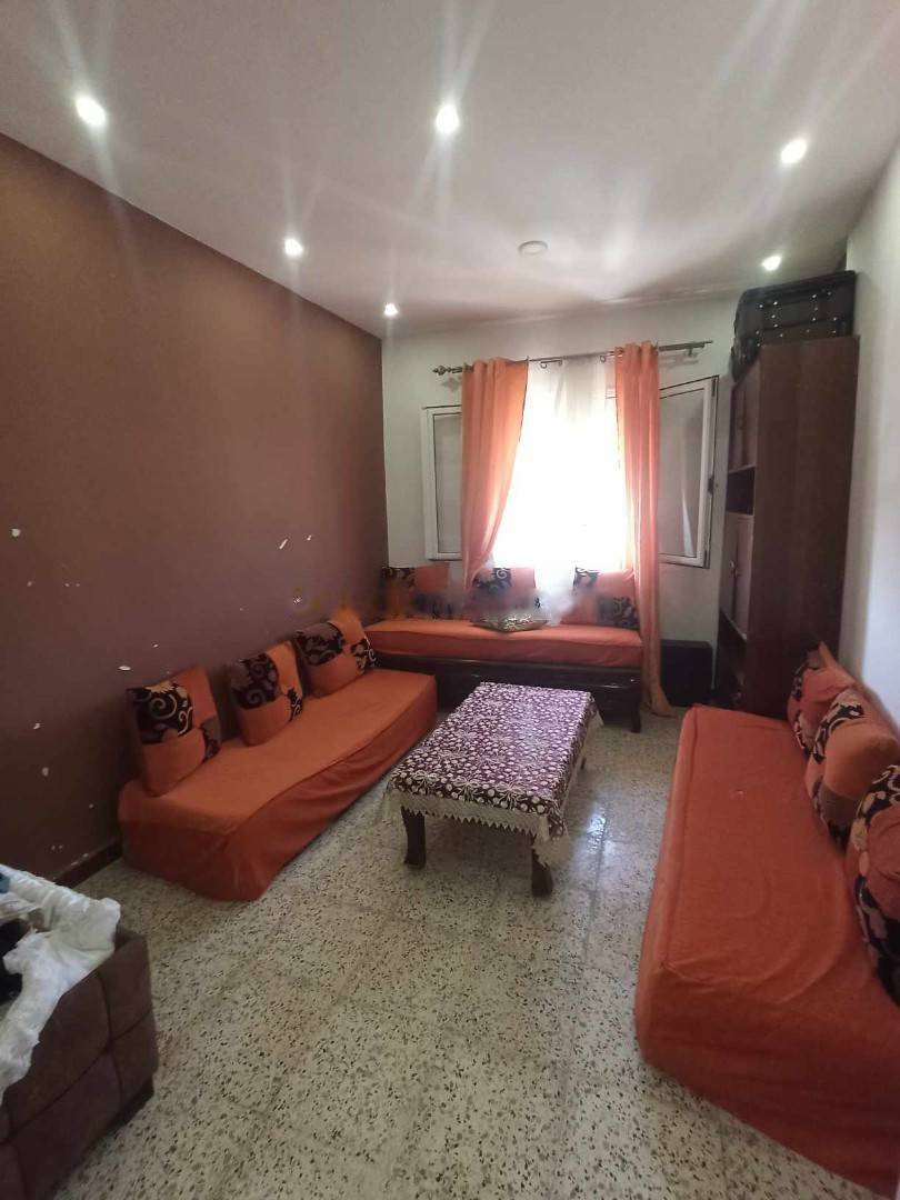 Location Niveau de villa F4 Bouzareah