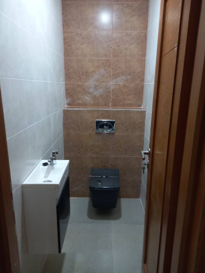 Location Appartement F4 Birkhadem