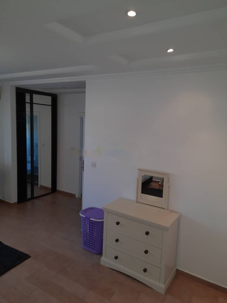 Location Appartement F4 Hydra