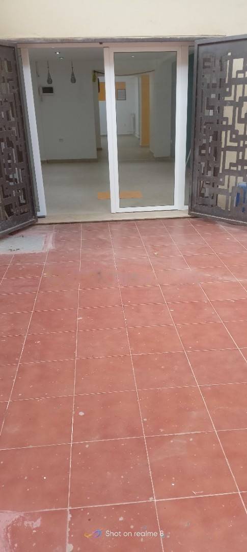 Location Local F6 Dely Ibrahim