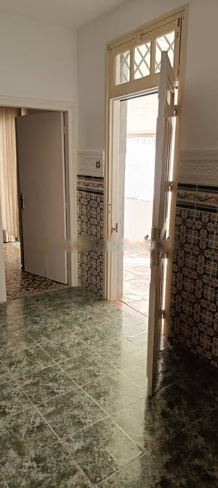 Location Niveau de villa F5 Djasr Kasentina