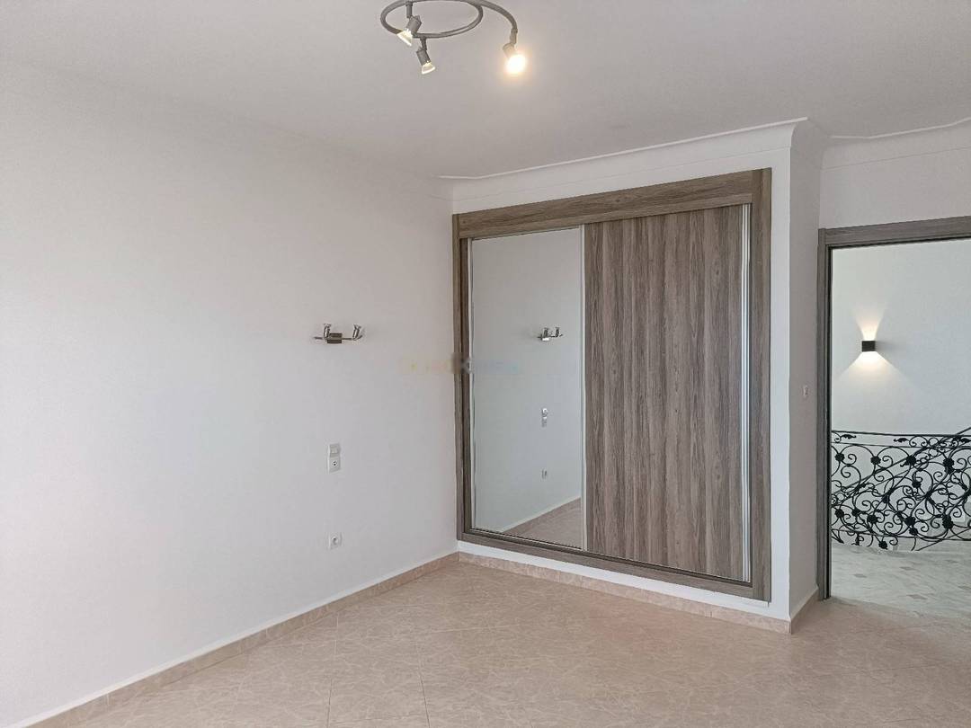 Location Appartement F7 El Biar