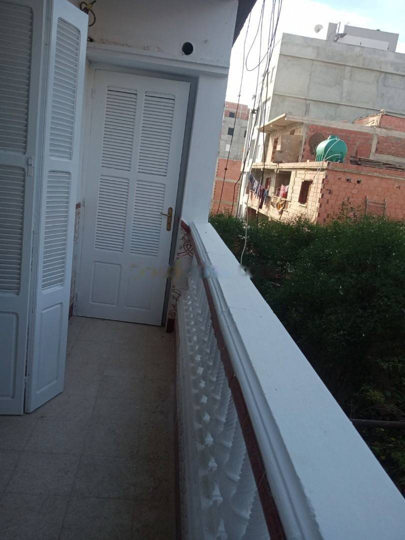 Location Niveau de villa F4 Djasr Kasentina