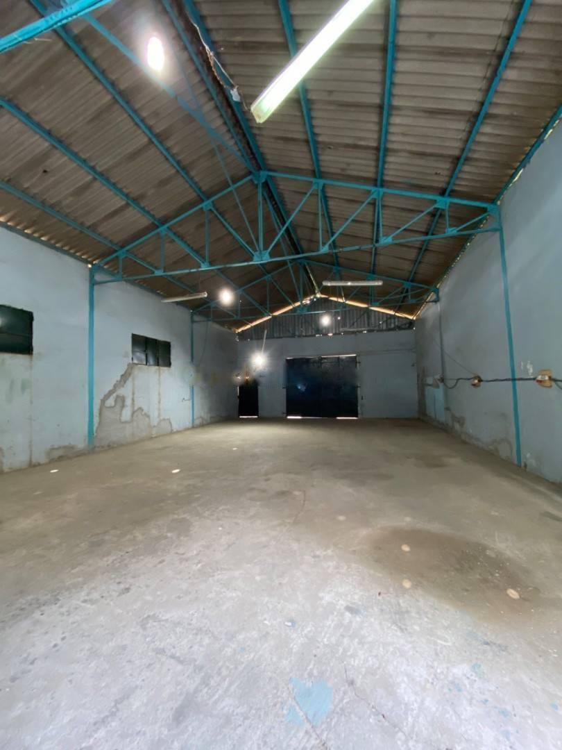 Location Hangar Baraki