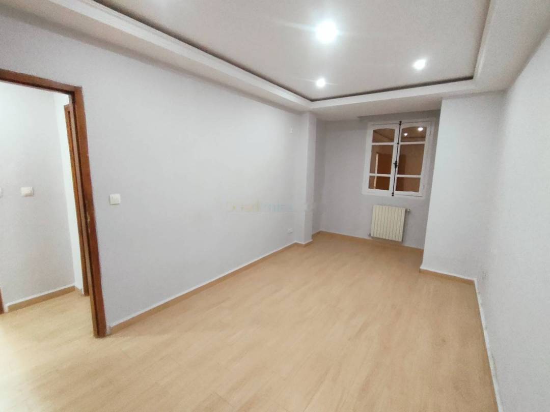 Location Appartement F4 Staoueli